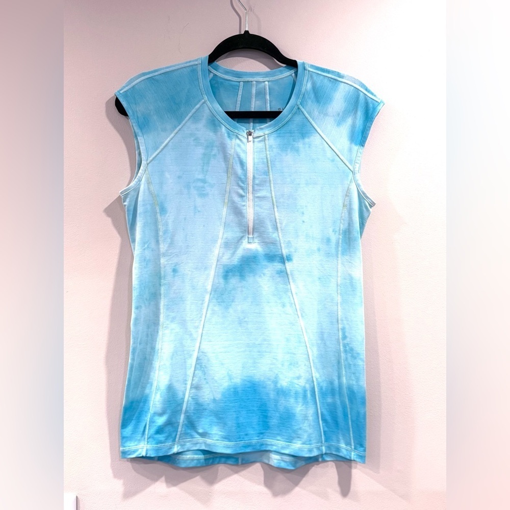 🔥Athleta Blue Tie-Dye Women's Top Like New Women’s Sz M🔥